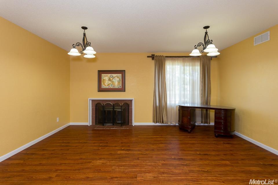 6443 Madison Ave, Carmichael, CA 95608 photo 5