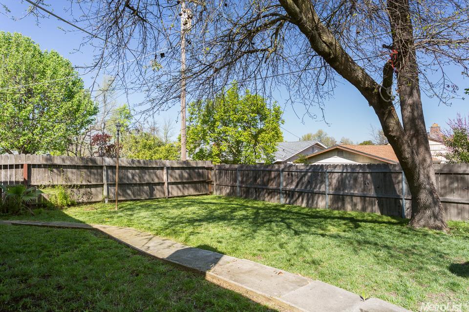 6443 Madison Ave, Carmichael, CA 95608 photo 22