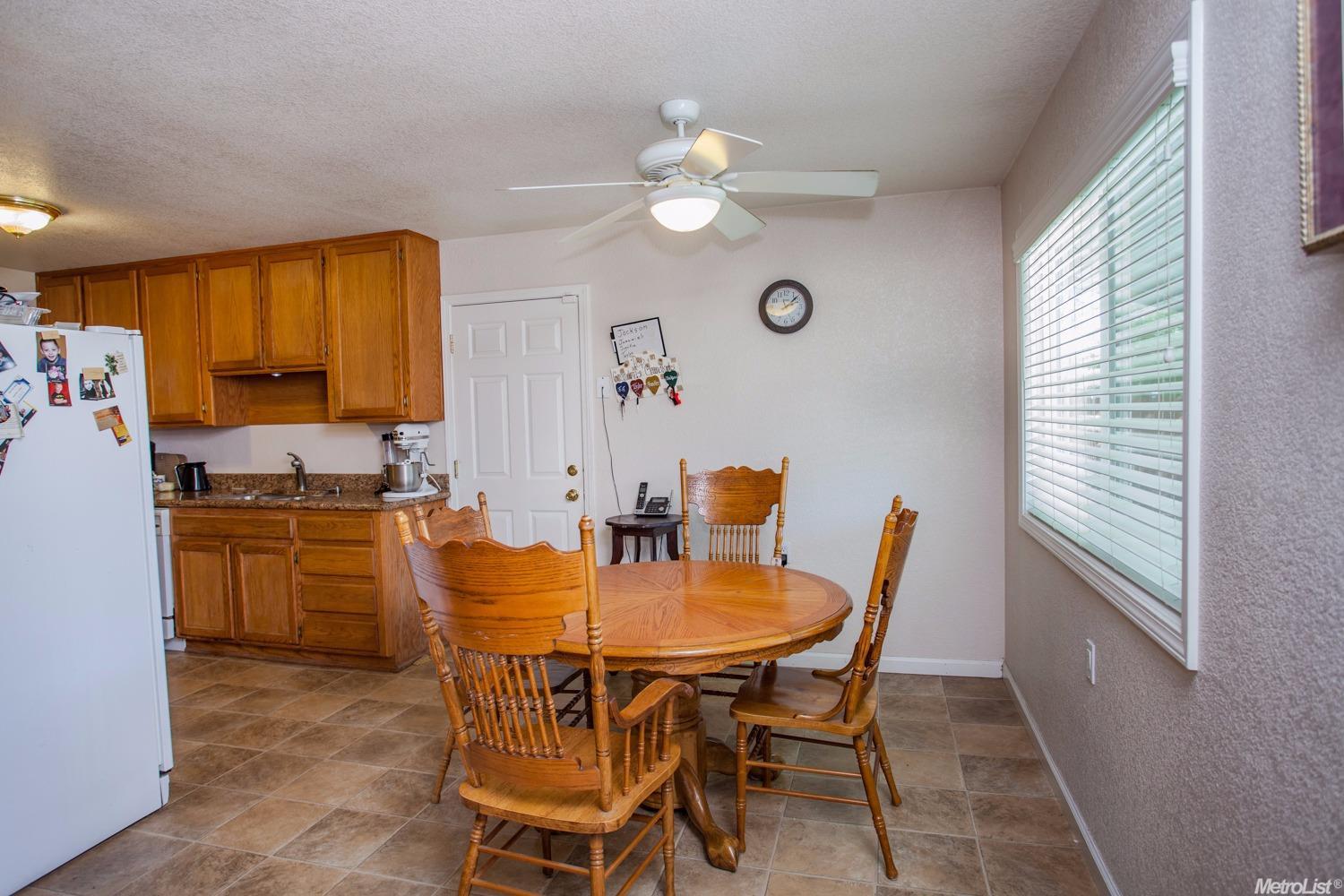 508 Broderick Ave, Modesto, CA 95350 photo 8