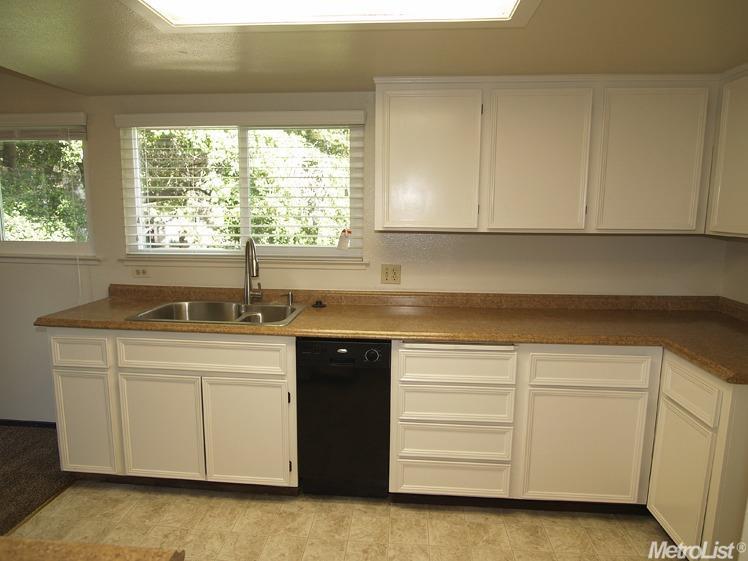 3701 Colonial Dr #94, Modesto, CA 95356 photo 8