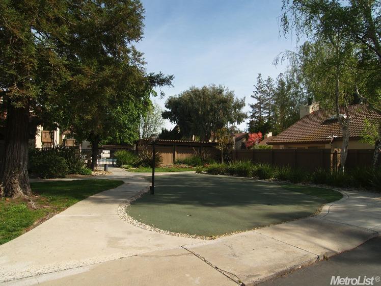3701 Colonial Dr #94, Modesto, CA 95356 photo 17