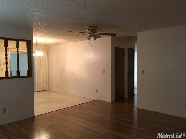 20299 Rhinestone Dr, Hilmar, CA 95324 photo 5