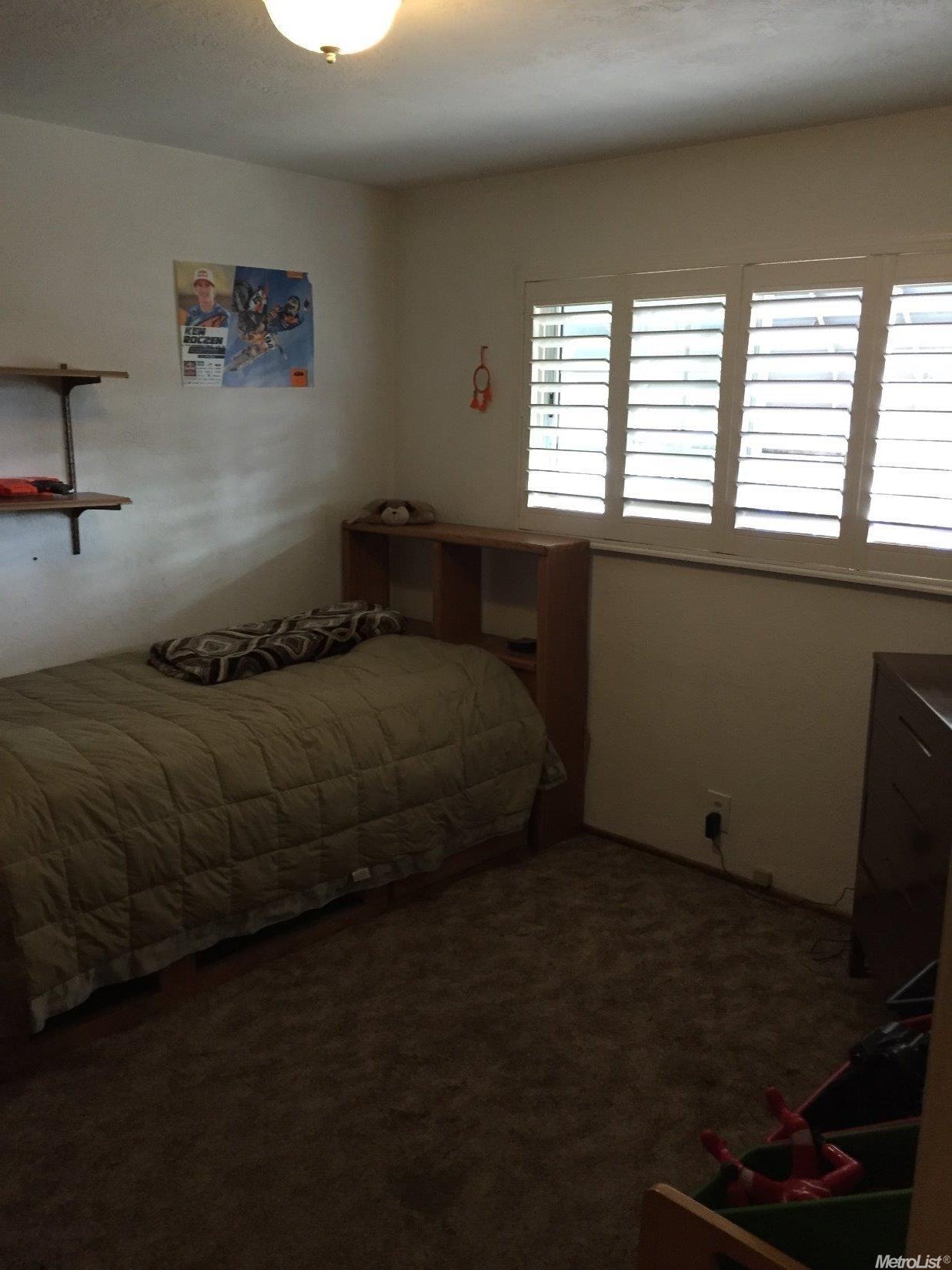630 Park Ave, Manteca, CA 95337 photo 12