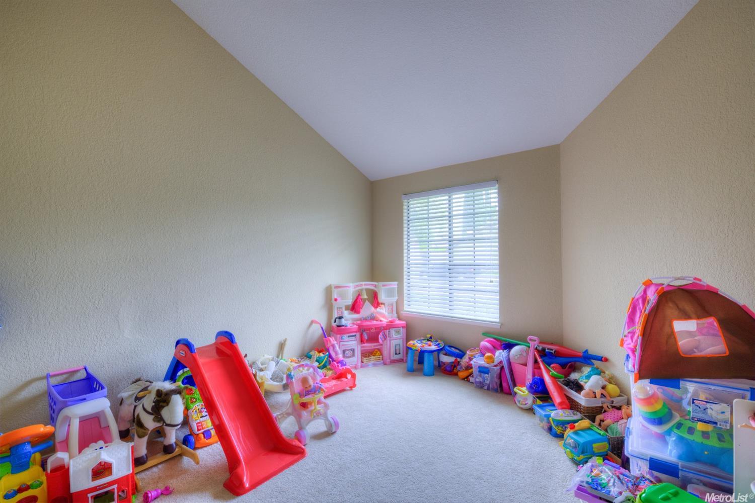 1909 Walnut Tree Dr, Modesto, CA 95355 photo 12
