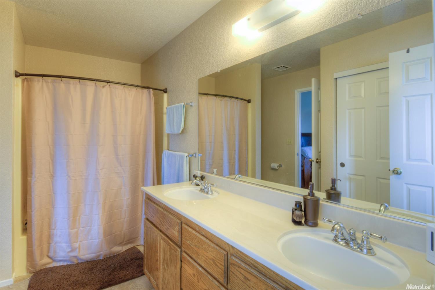 1909 Walnut Tree Dr, Modesto, CA 95355 photo 14