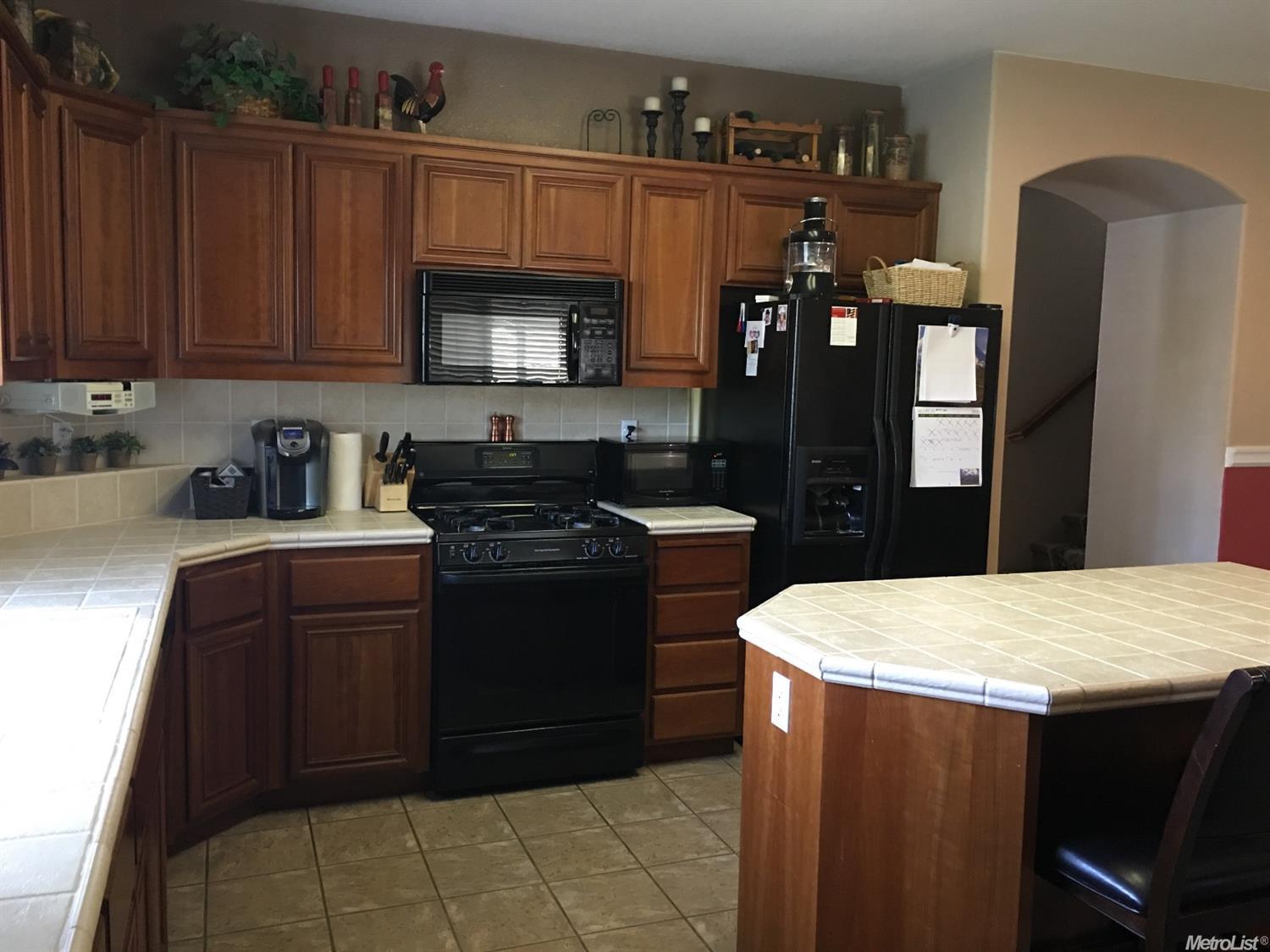 187 Legacy St, Manteca, CA 95337 photo 9