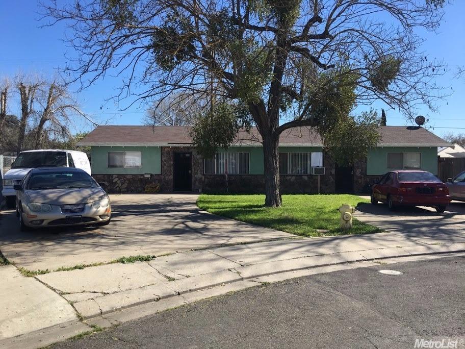 902 Byron Ln, Modesto, CA 95351 photo 1