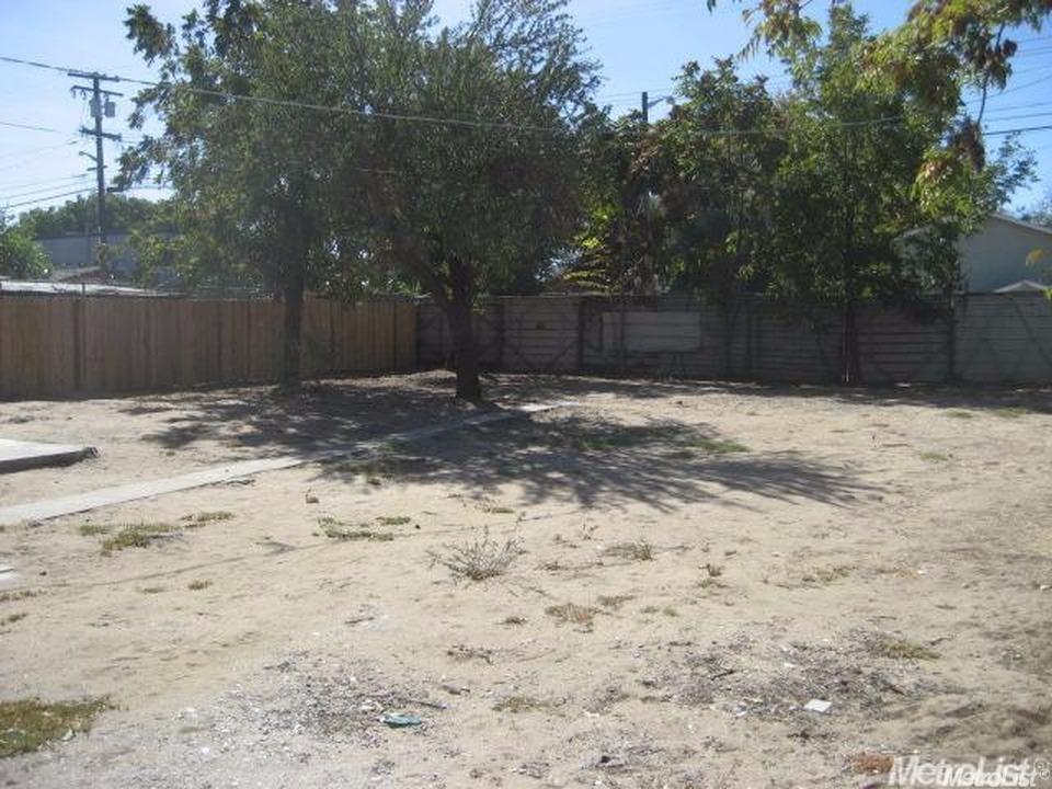 811 3rd St, Modesto, CA 95351 photo 14