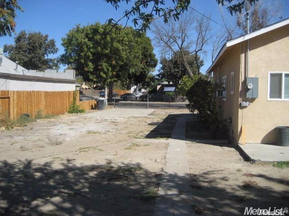811 3rd St, Modesto, CA 95351 photo 16