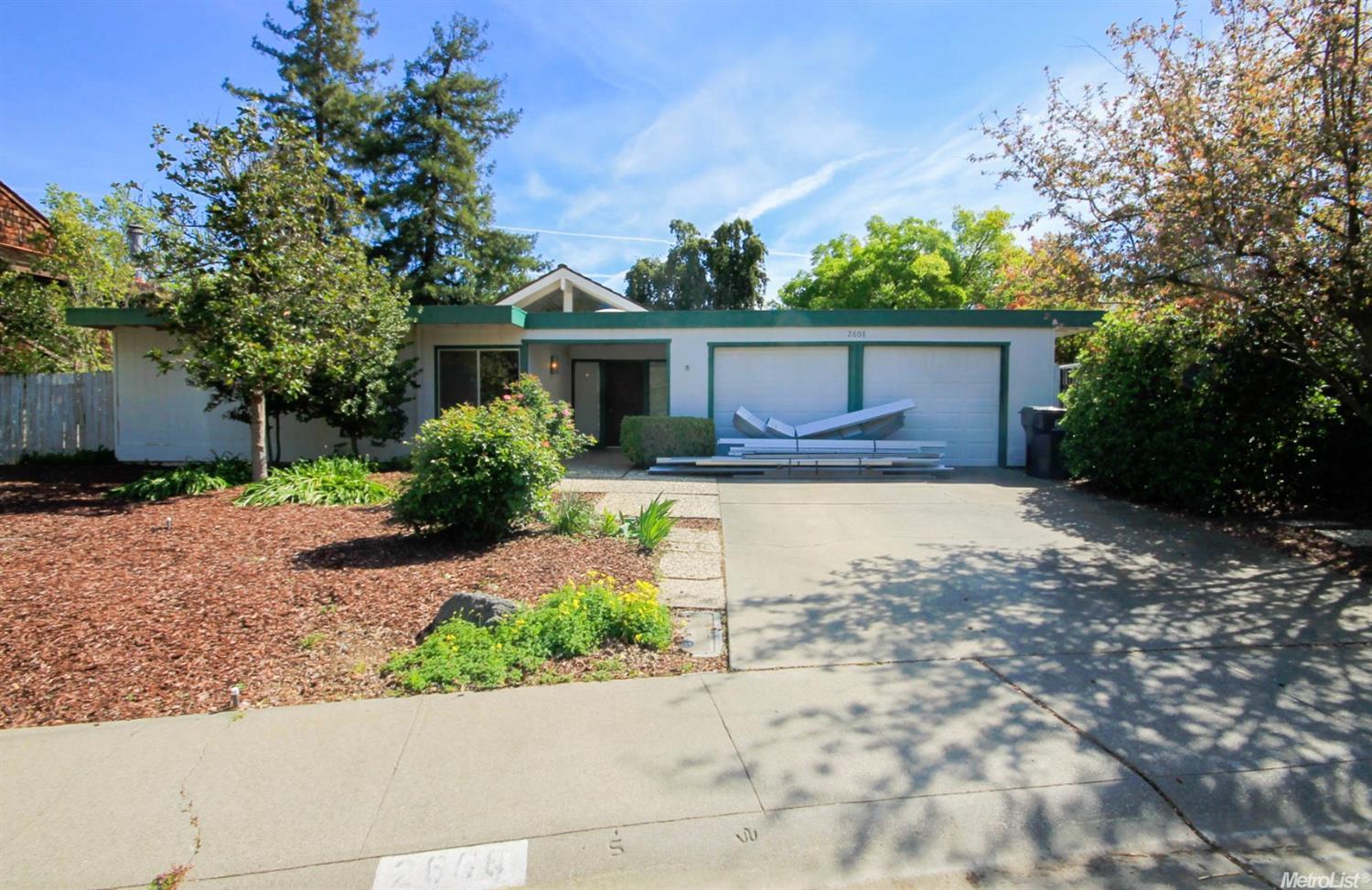 2608 Corona Dr, Davis, CA 95616 photo 1