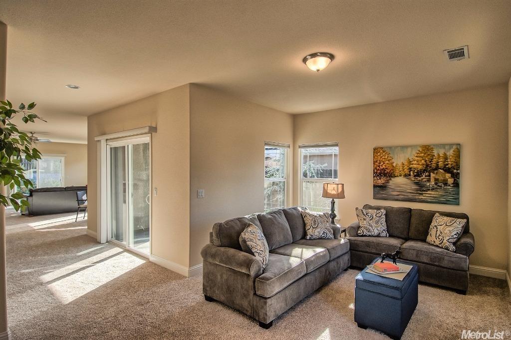 631 Villa Dr, Red Bluff, CA 96080 photo 5