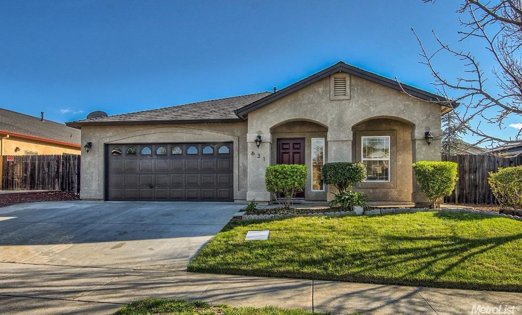 631 Villa Dr, Red Bluff, CA 96080 photo 1