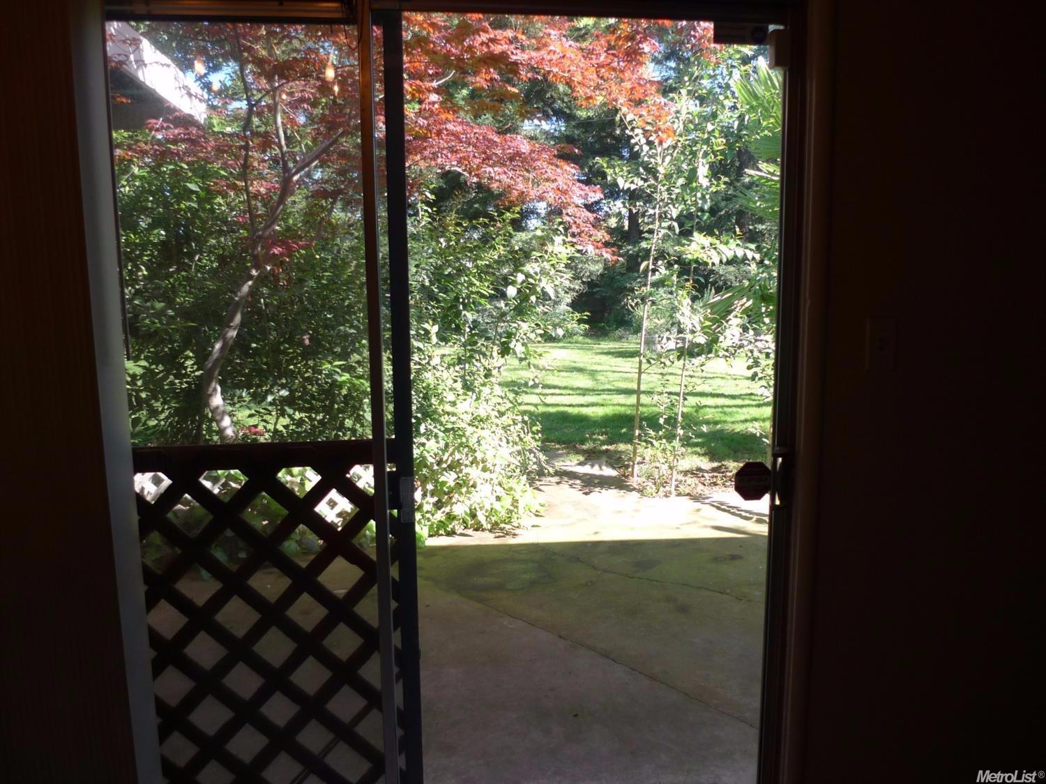 4901 Engle Rd, Carmichael, CA 95608 photo 2
