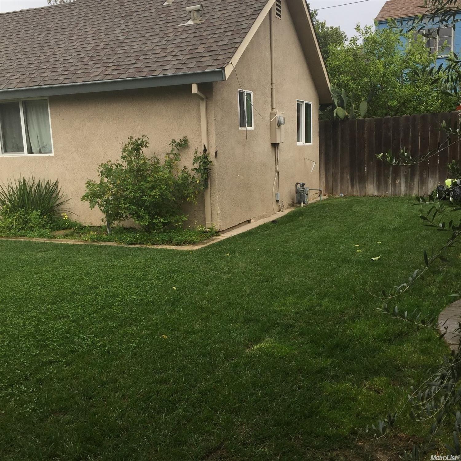 220 Flora St, Lodi, CA 95240 photo 10