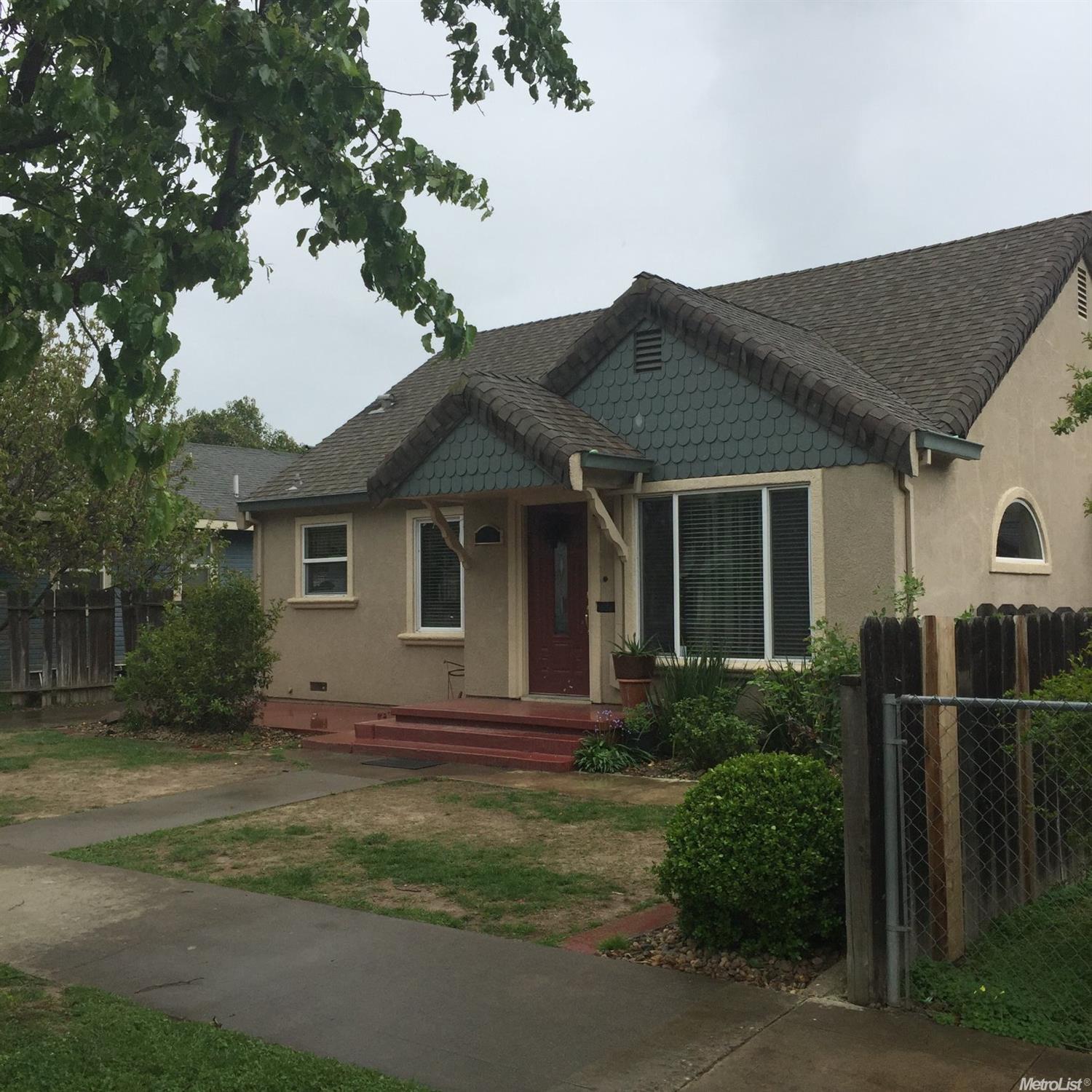220 Flora St, Lodi, CA 95240 photo 3