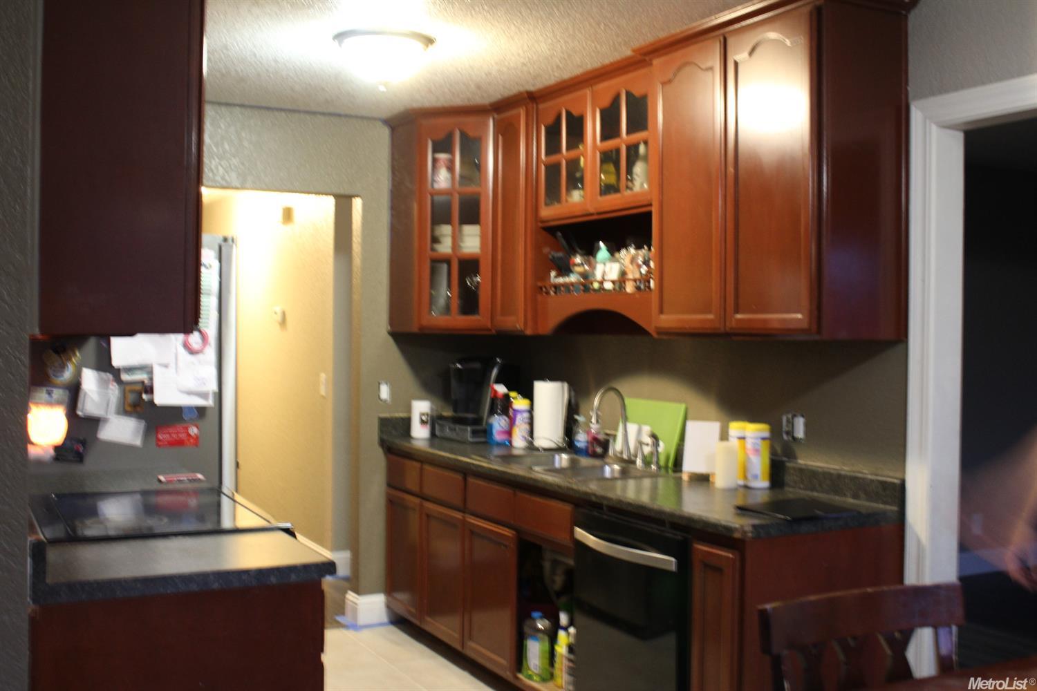 1233 Nana Pl, Manteca, CA 95336 photo 5
