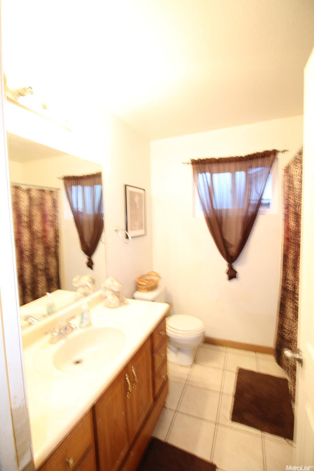 1233 Nana Pl, Manteca, CA 95336 photo 13