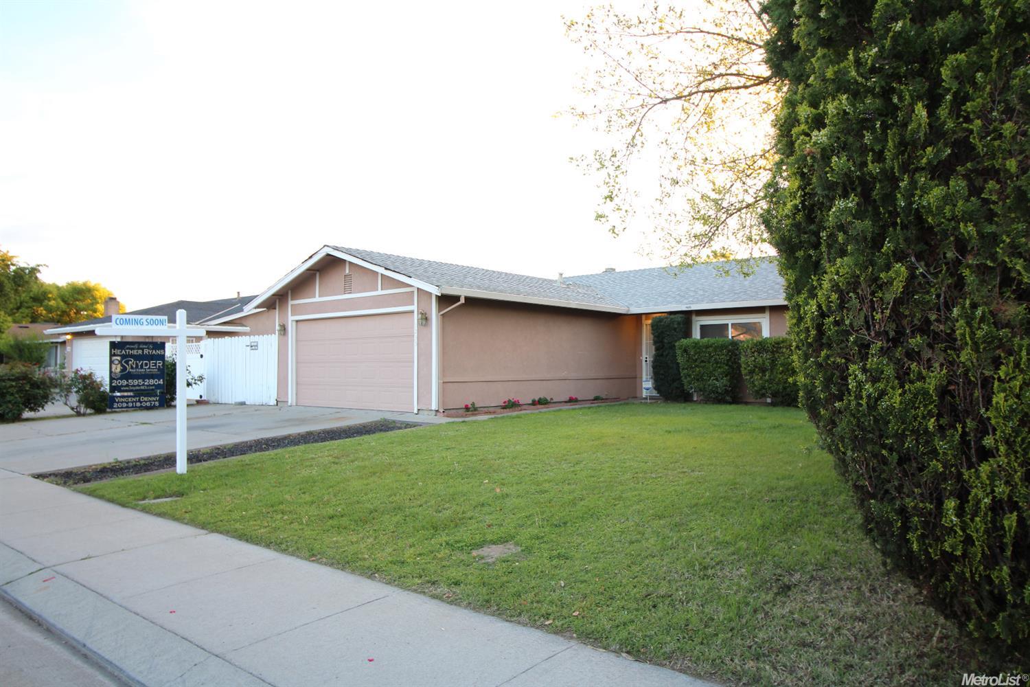 1233 Nana Pl, Manteca, CA 95336 photo 2