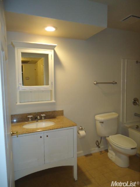 1313 Floyd Ave #112, Modesto, CA 95355 photo 9