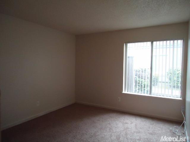 1313 Floyd Ave #112, Modesto, CA 95355 photo 8