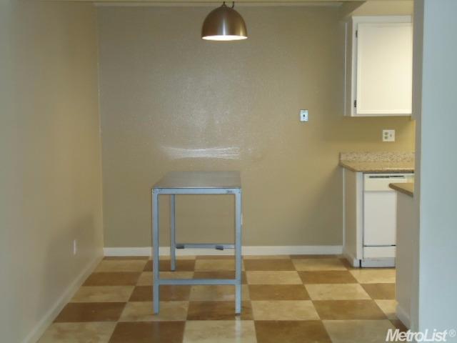 1313 Floyd Ave #112, Modesto, CA 95355 photo 4