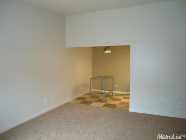 1313 Floyd Ave #112, Modesto, CA 95355 photo 2