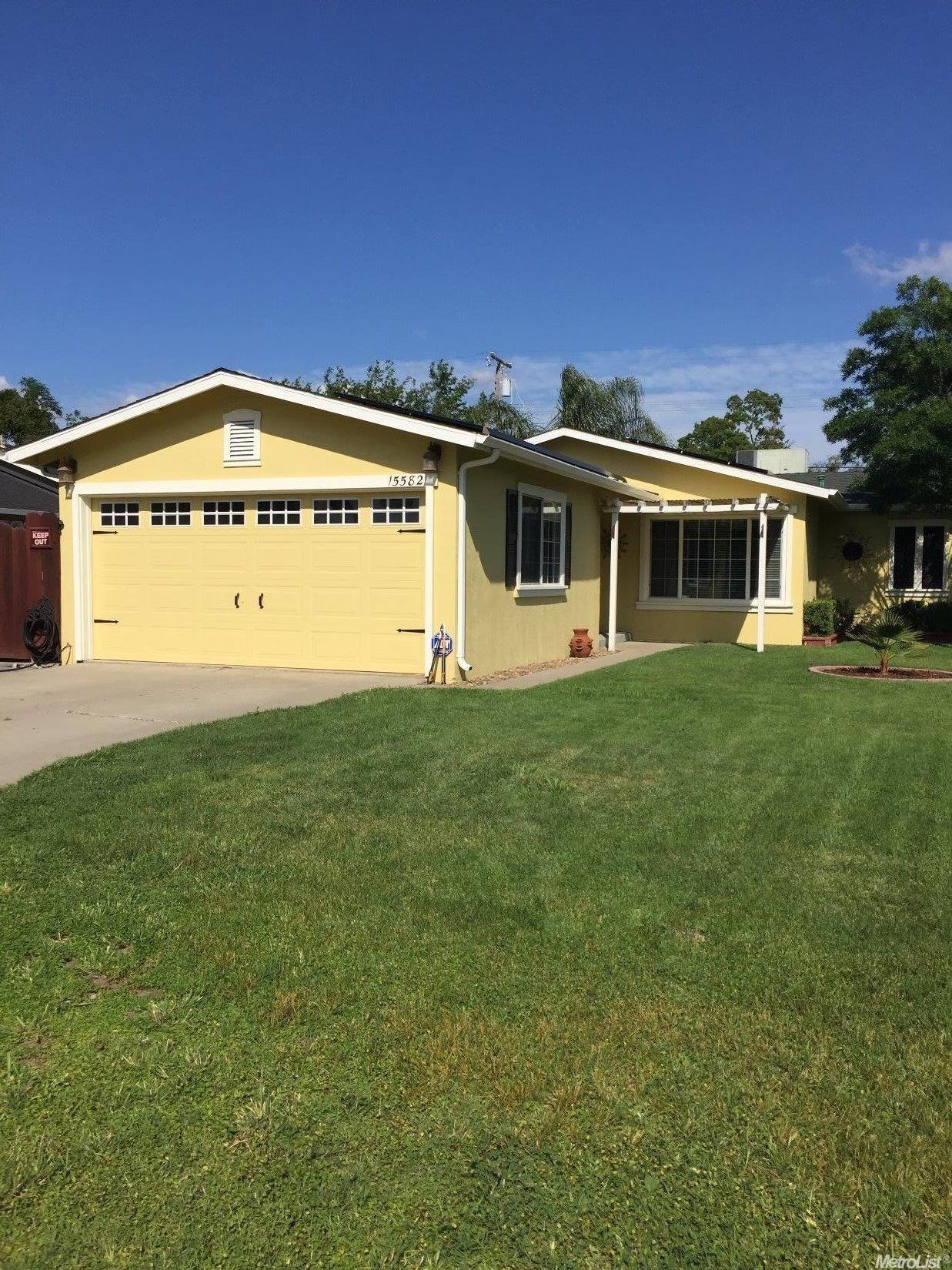 15582 5th St, Lathrop, CA 95330 photo 2