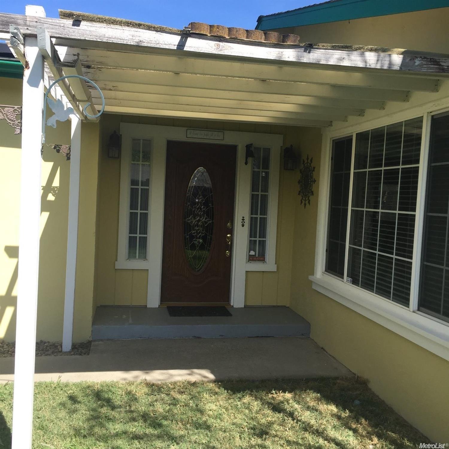 15582 5th St, Lathrop, CA 95330 photo 3