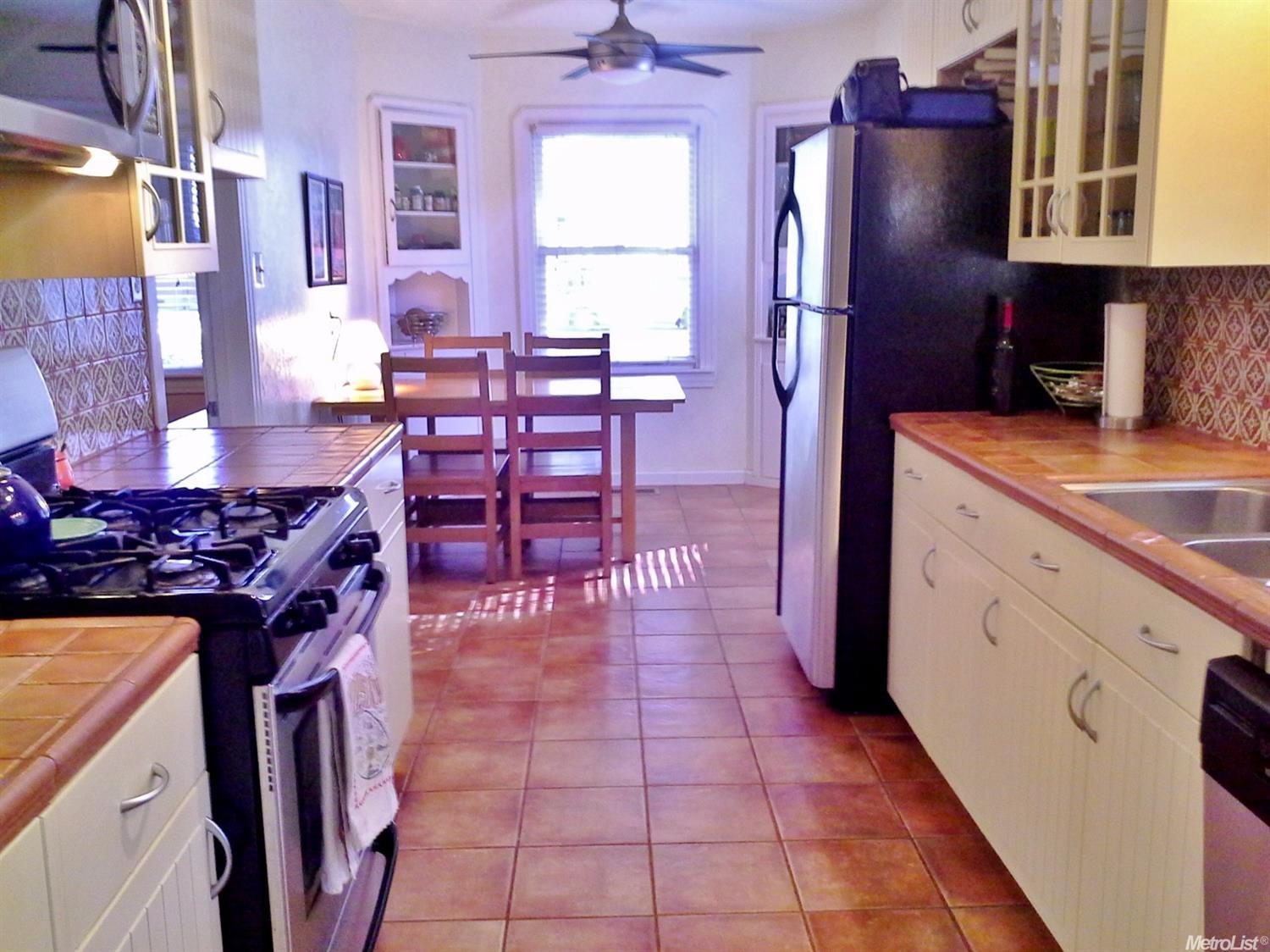 1425 Lyons Ave, Turlock, CA 95380 photo 7