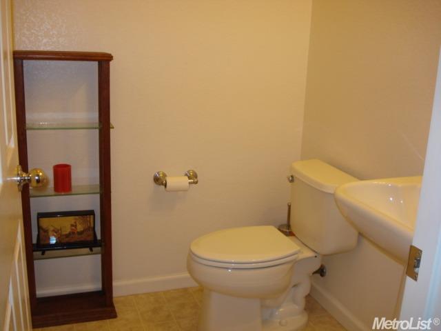 9385 Vintner Cir, Patterson, CA 95363 photo 14