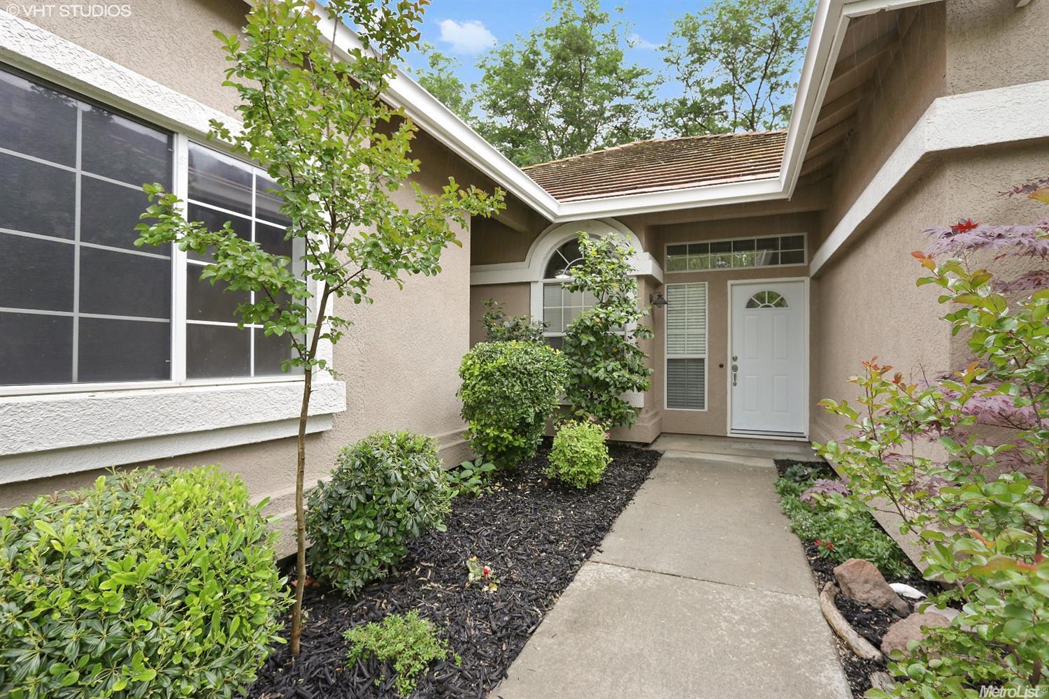 4908 Eagle Peak Ct, Antelope, CA 95843 photo 2