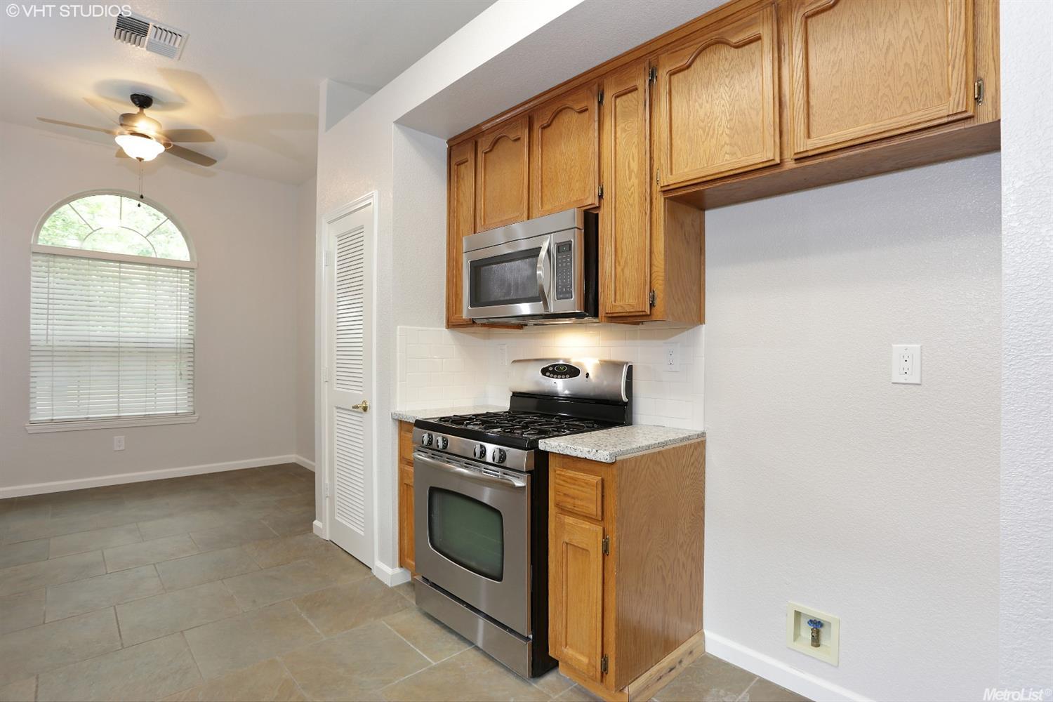 4908 Eagle Peak Ct, Antelope, CA 95843 photo 6