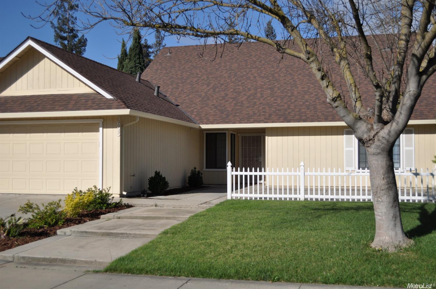 3625 Pelucca Ln, Modesto, CA 95355 photo 2
