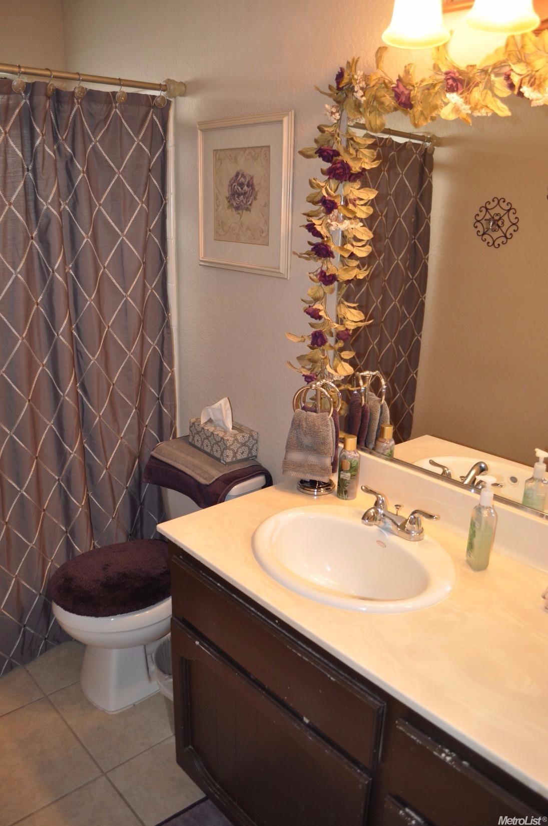 3625 Pelucca Ln, Modesto, CA 95355 photo 9