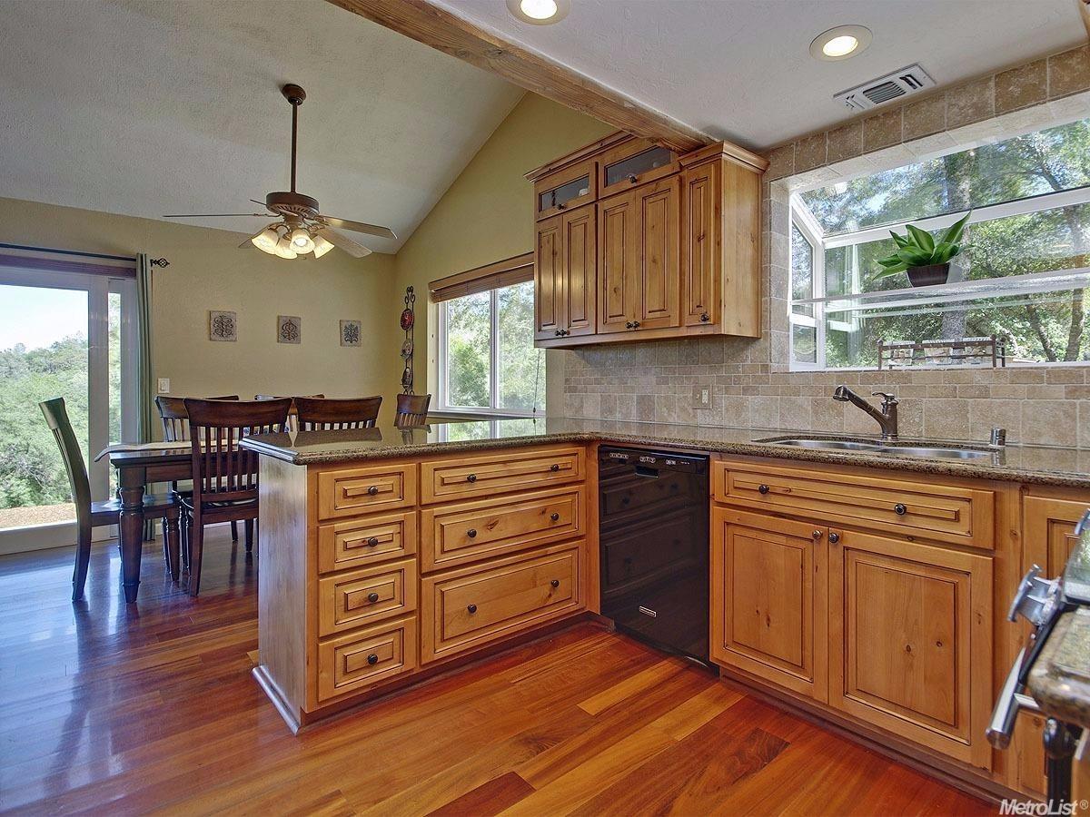 1131 Large Oak Dr, Placerville, CA 95667 photo 4