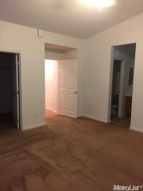 13465 Basalt Ct, Lathrop, CA 95330 photo 4