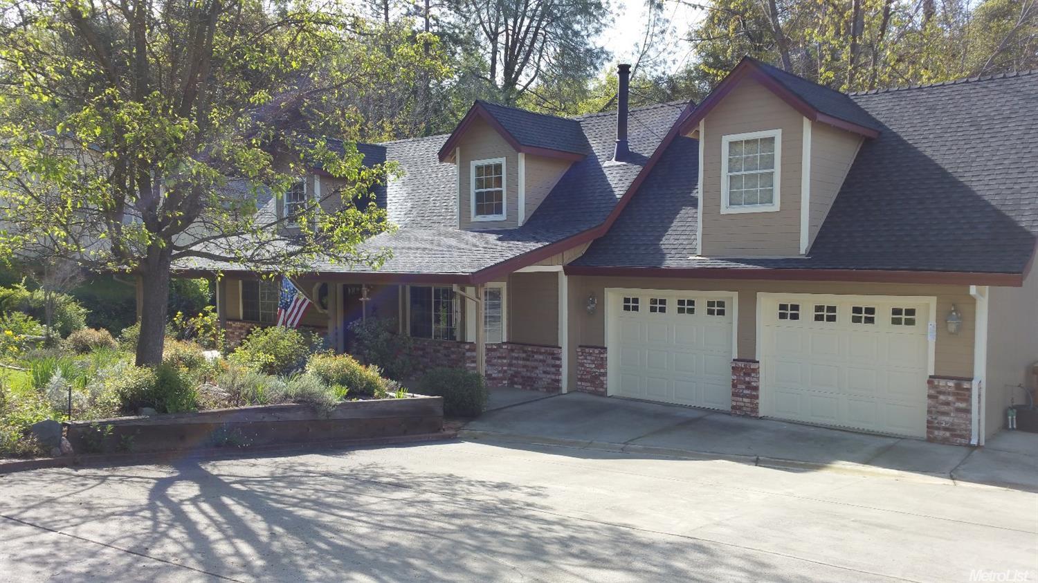 4150 Chestnut Ln, Placerville, CA 95667 photo 2
