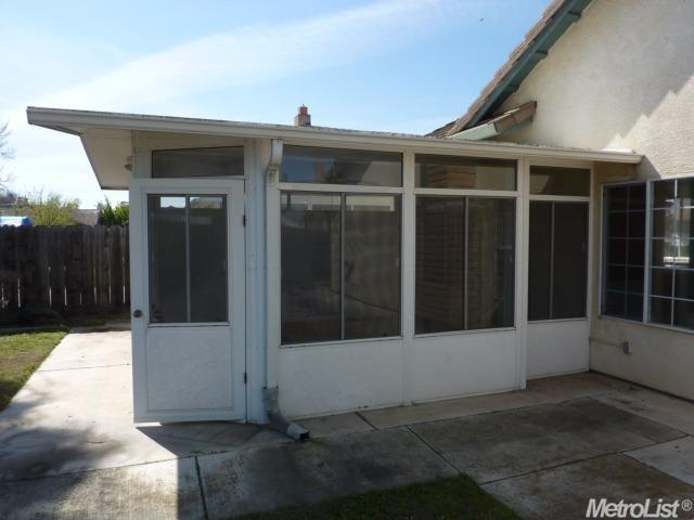 916 S Willow Ave, Manteca, CA 95337 photo 24