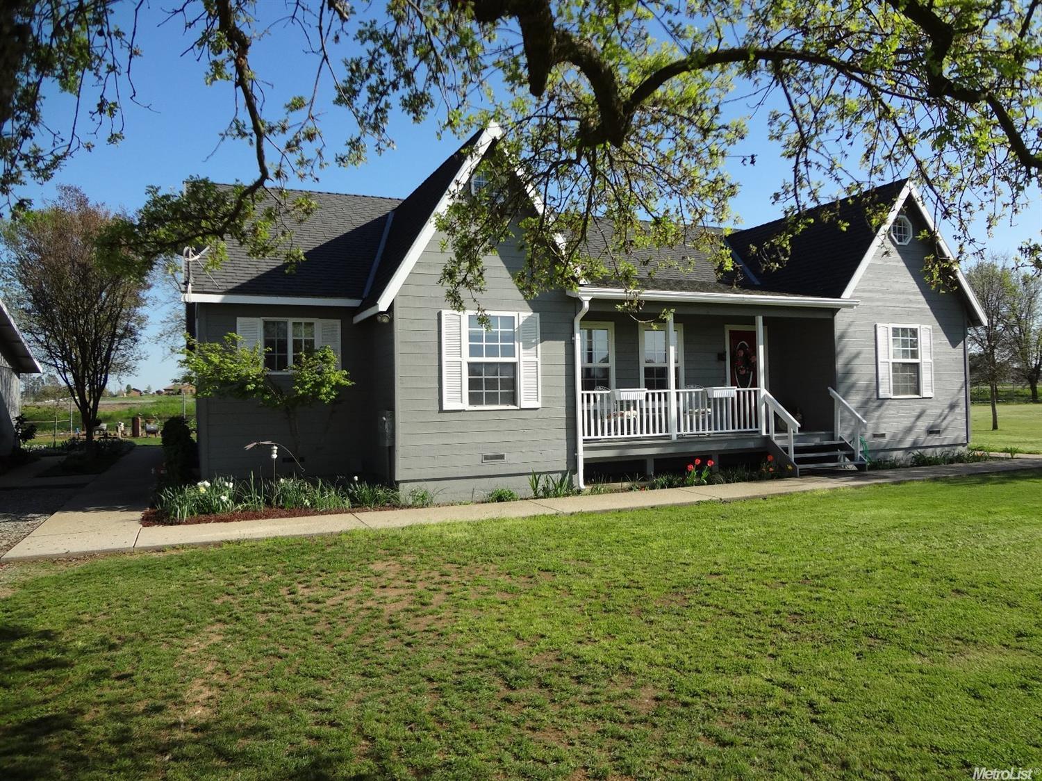 9055 Tavernor Rd, Wilton, CA 95693 photo 1