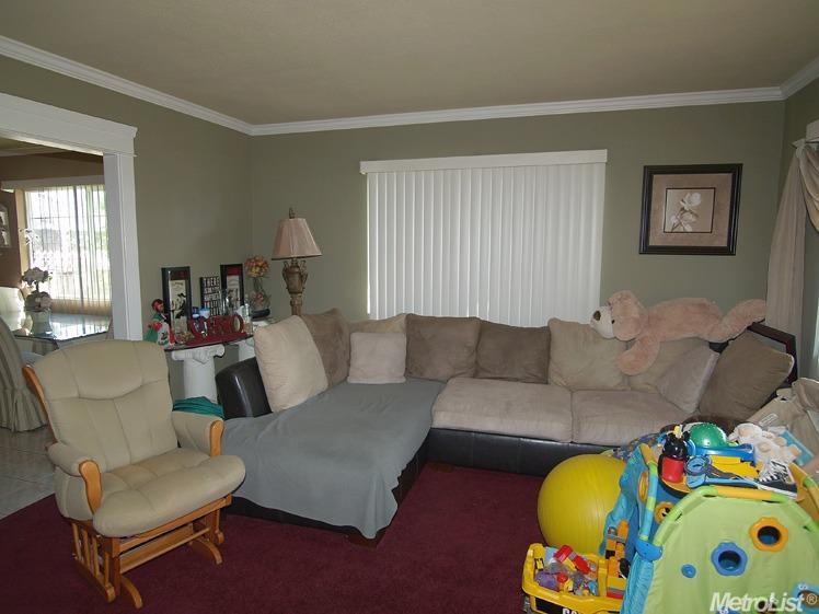 836 Panama Dr, Modesto, CA 95351 photo 4