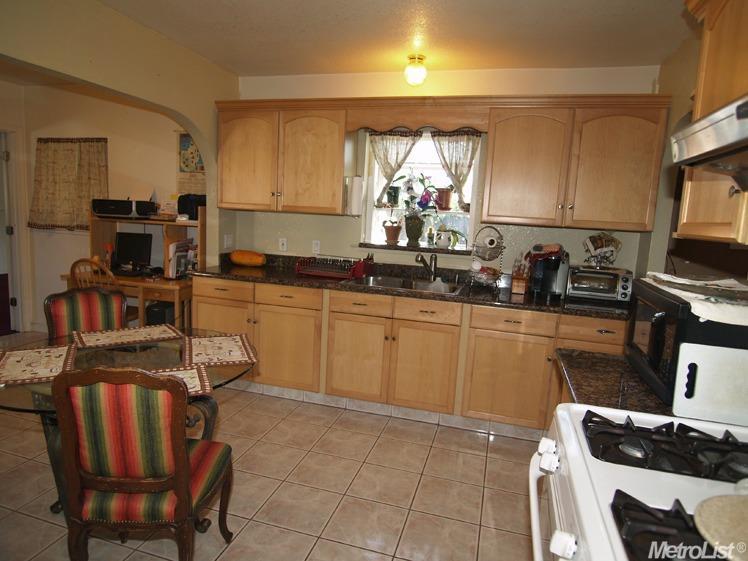 836 Panama Dr, Modesto, CA 95351 photo 8