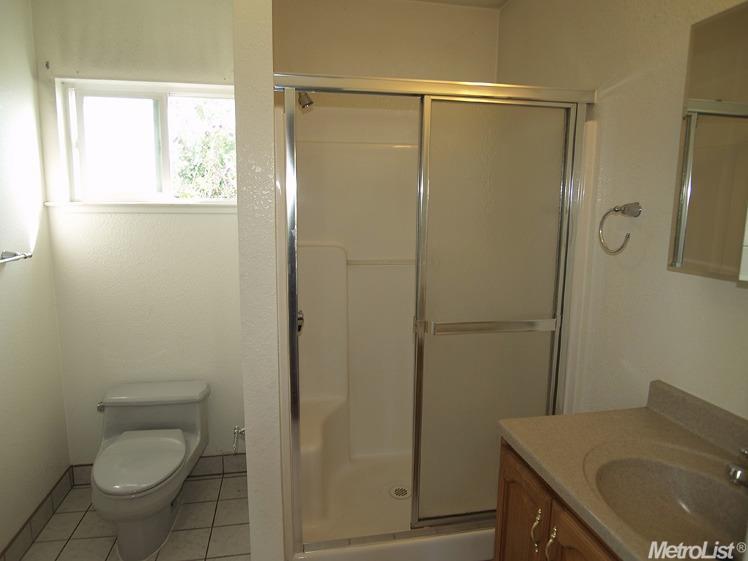 836 Panama Dr, Modesto, CA 95351 photo 11