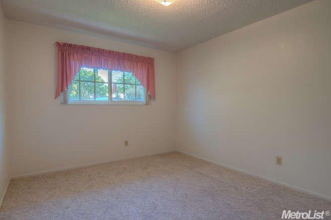222 Laguna Dr, Tracy, CA 95376 photo 11