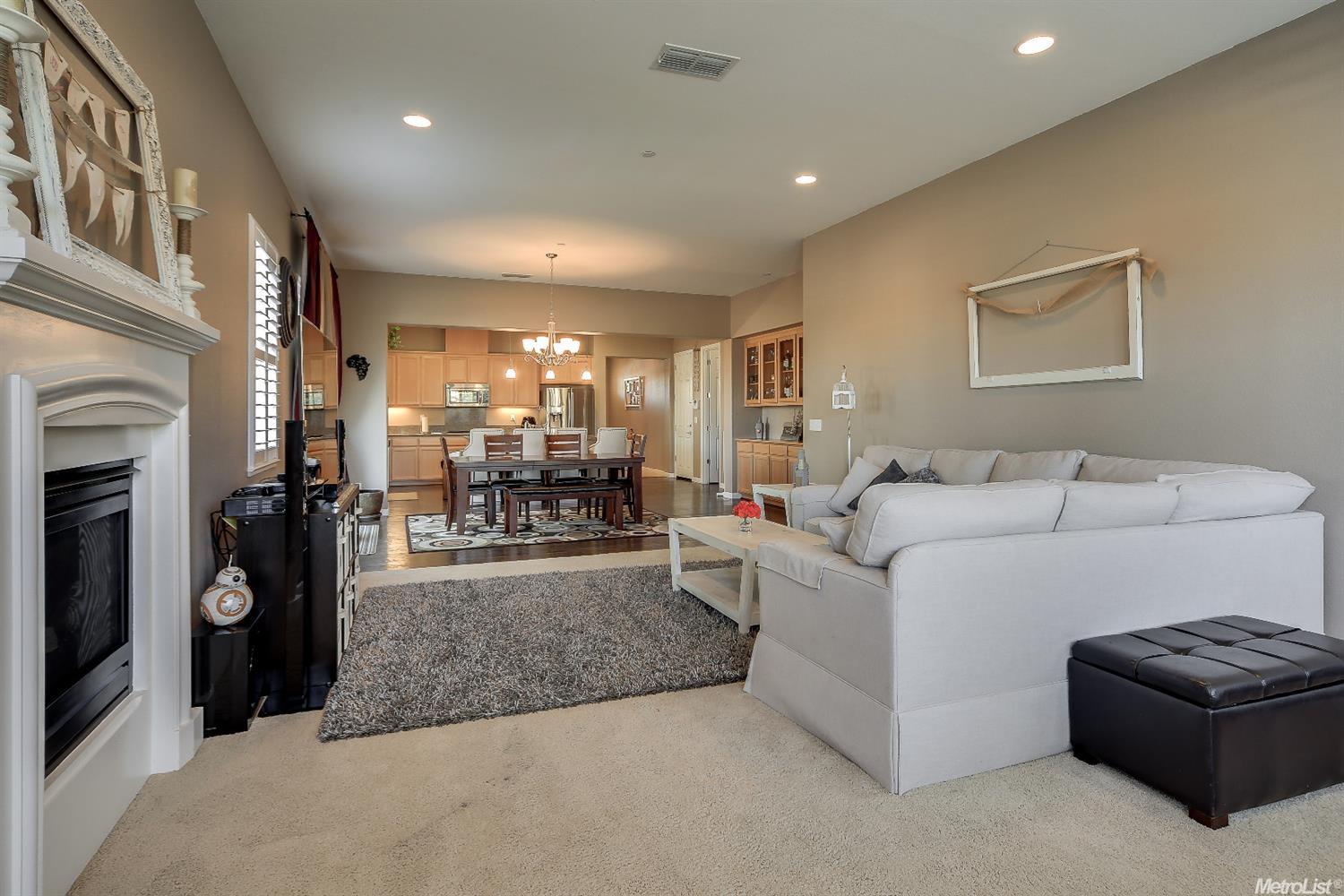 1339 Brandon Dewey Ln, Tracy, CA 95304 photo 2