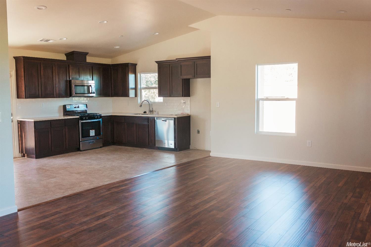 2919 W Hatch Rd, Modesto, CA 95358 photo 3