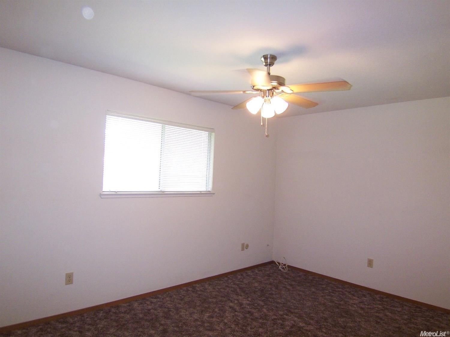 4833 Mcnary Ct, Modesto, CA 95357 photo 8