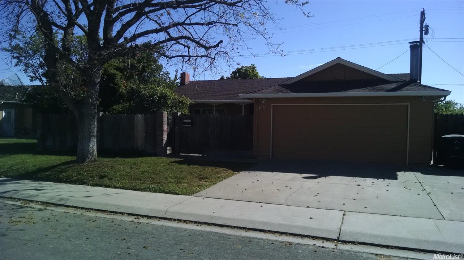 508 Custer Ct, Modesto, CA 95351 photo 1