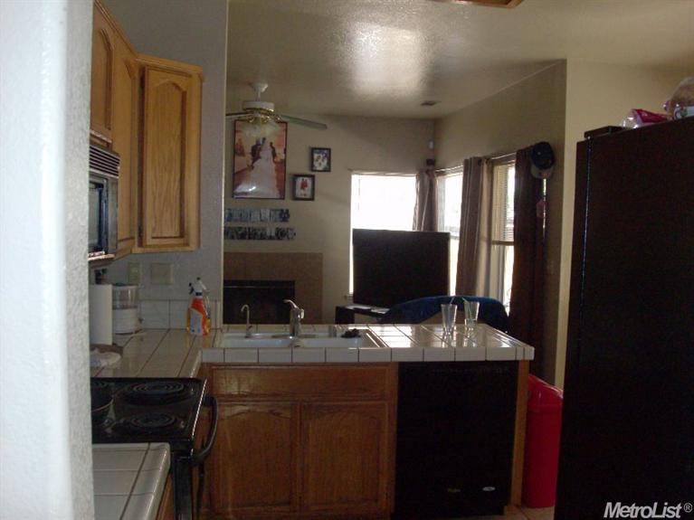 3620 Effingham Ln, Modesto, CA 95357 photo 6