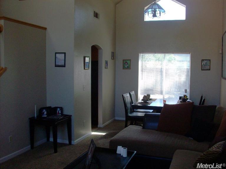 3620 Effingham Ln, Modesto, CA 95357 photo 3