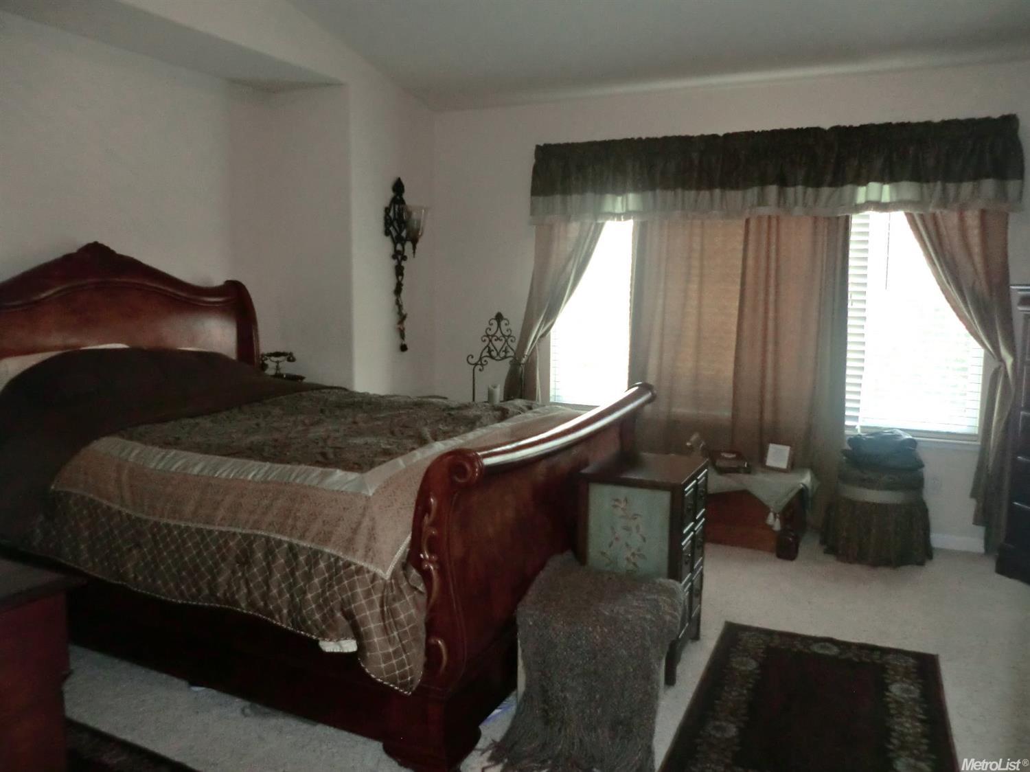 483 Summer Ln, Tracy, CA 95377 photo 12